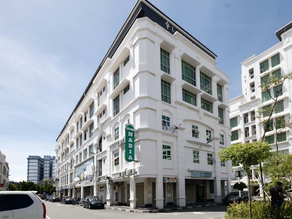 Oyo 892 Hotel Grand Nadia Labuan Exterior foto